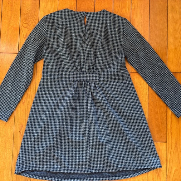 Zara Women's Cream Cable Knit Sweater Vest and knit dress - Picture 4 of 8